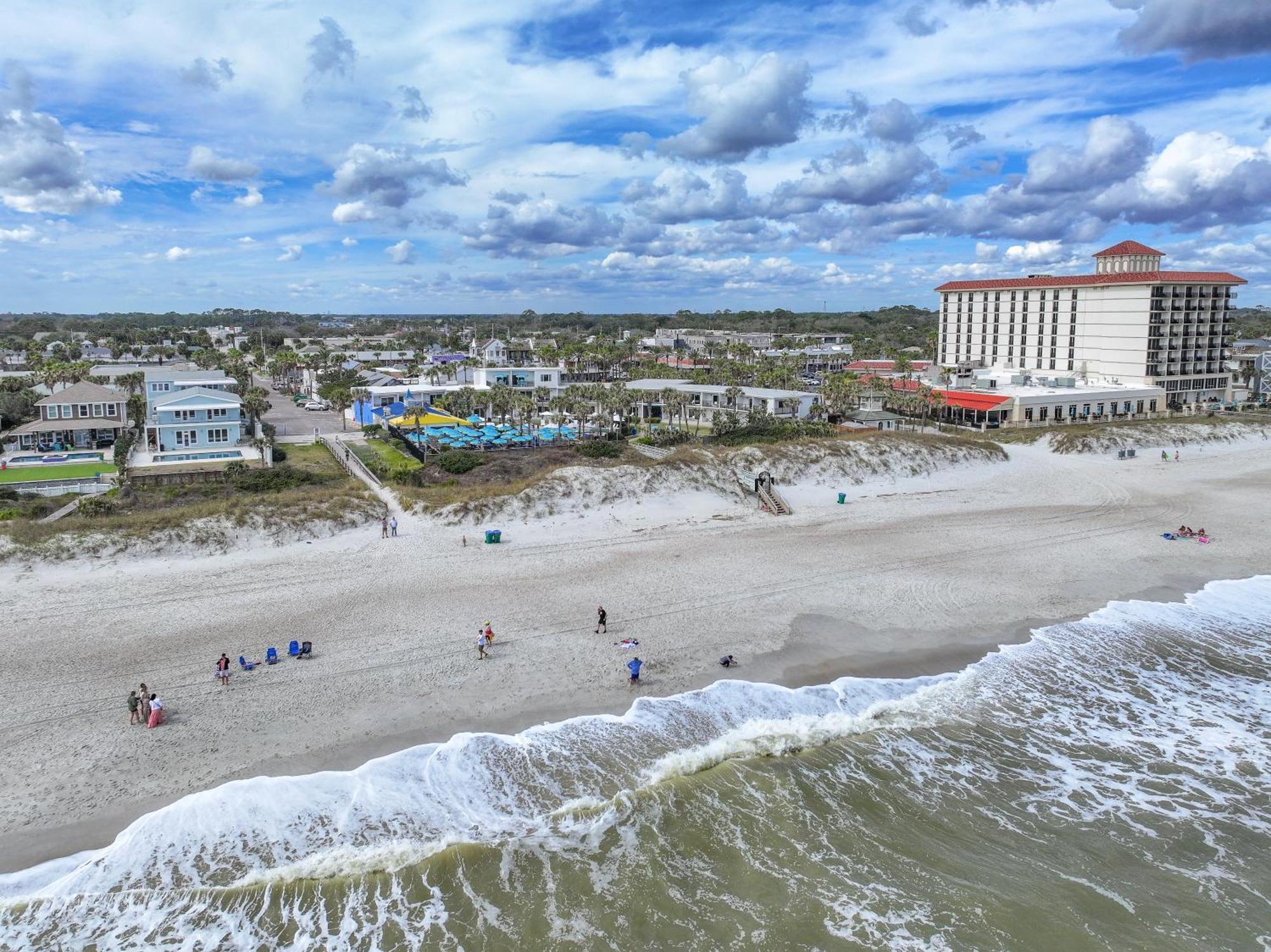 Seahorse Oceanfront Inn Neptune Beach Extérieur photo