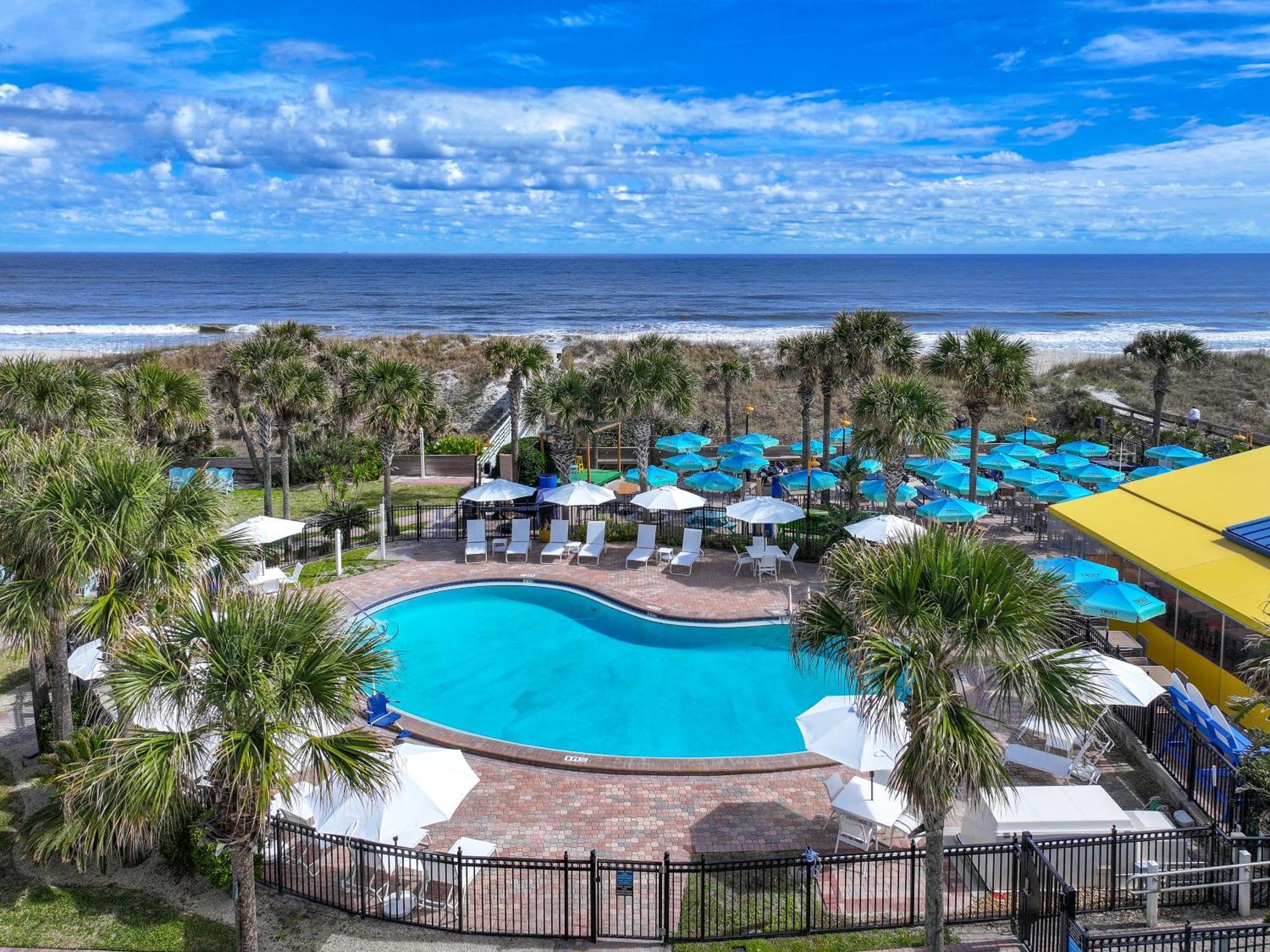 Seahorse Oceanfront Inn Neptune Beach Extérieur photo