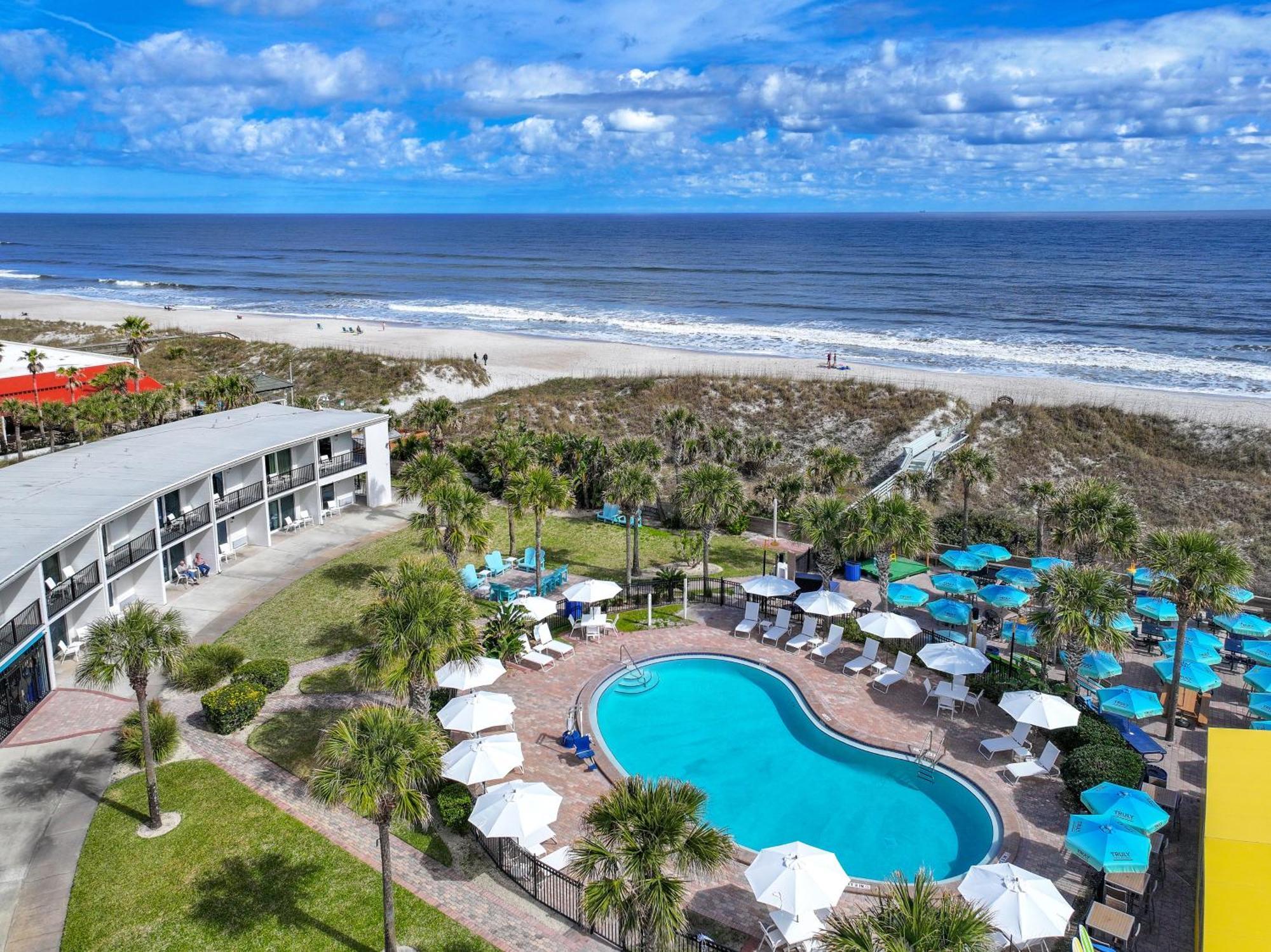 Seahorse Oceanfront Inn Neptune Beach Extérieur photo