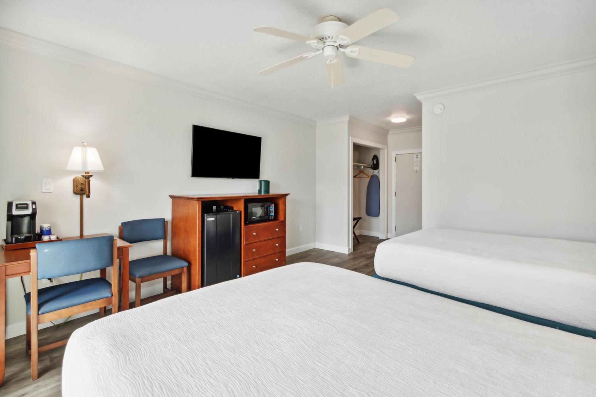 Seahorse Oceanfront Inn Neptune Beach Extérieur photo