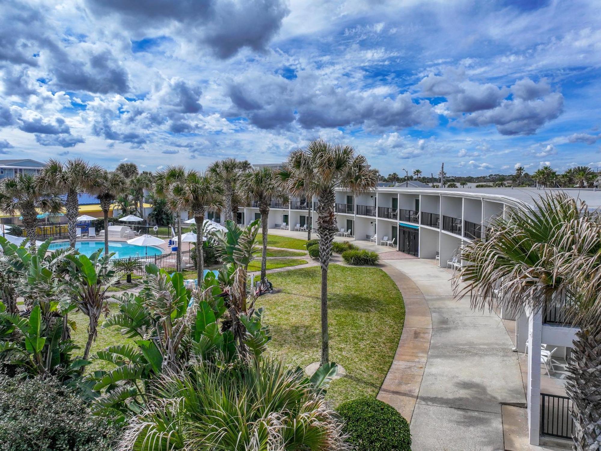 Seahorse Oceanfront Inn Neptune Beach Extérieur photo