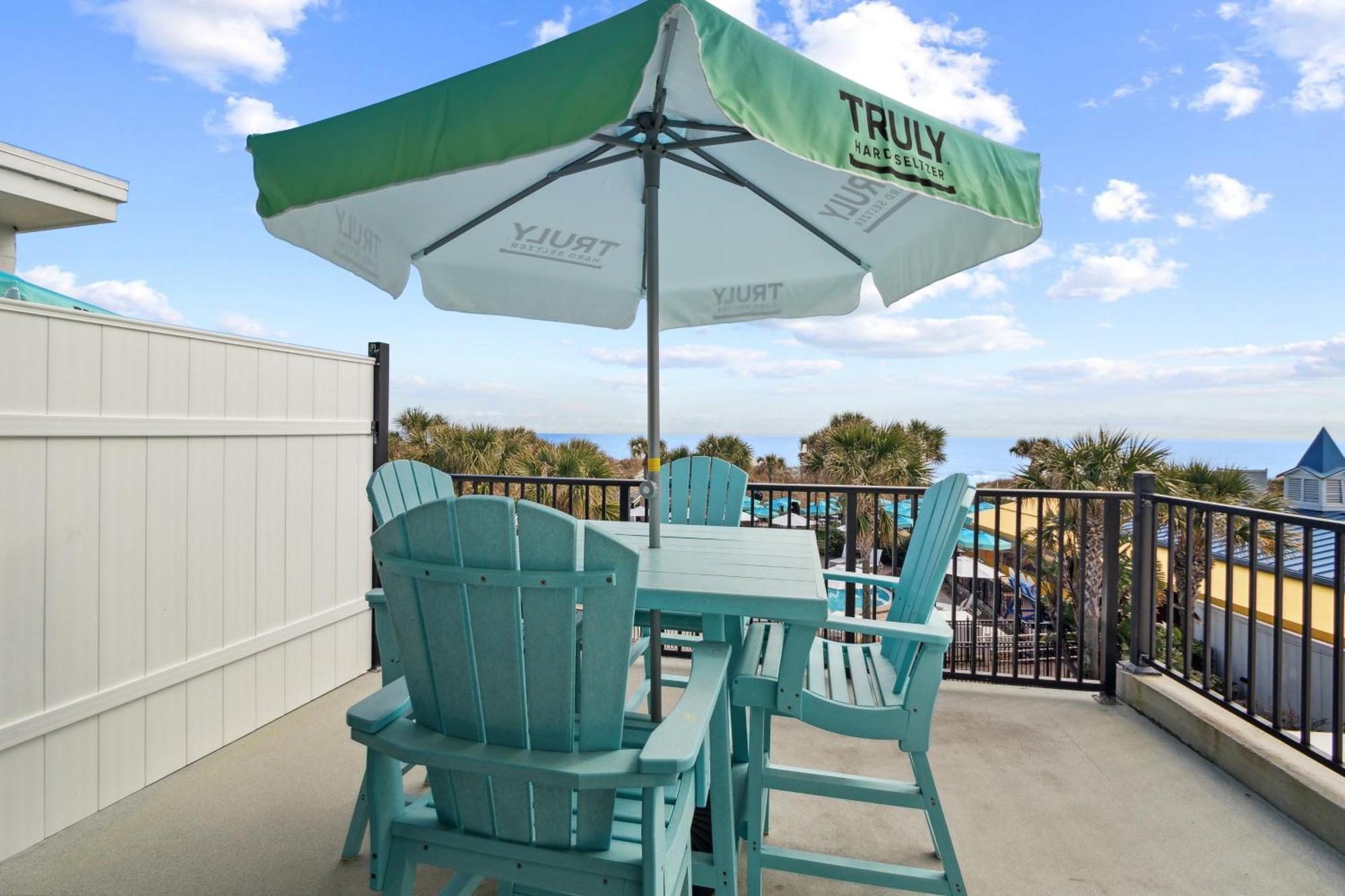 Seahorse Oceanfront Inn Neptune Beach Extérieur photo