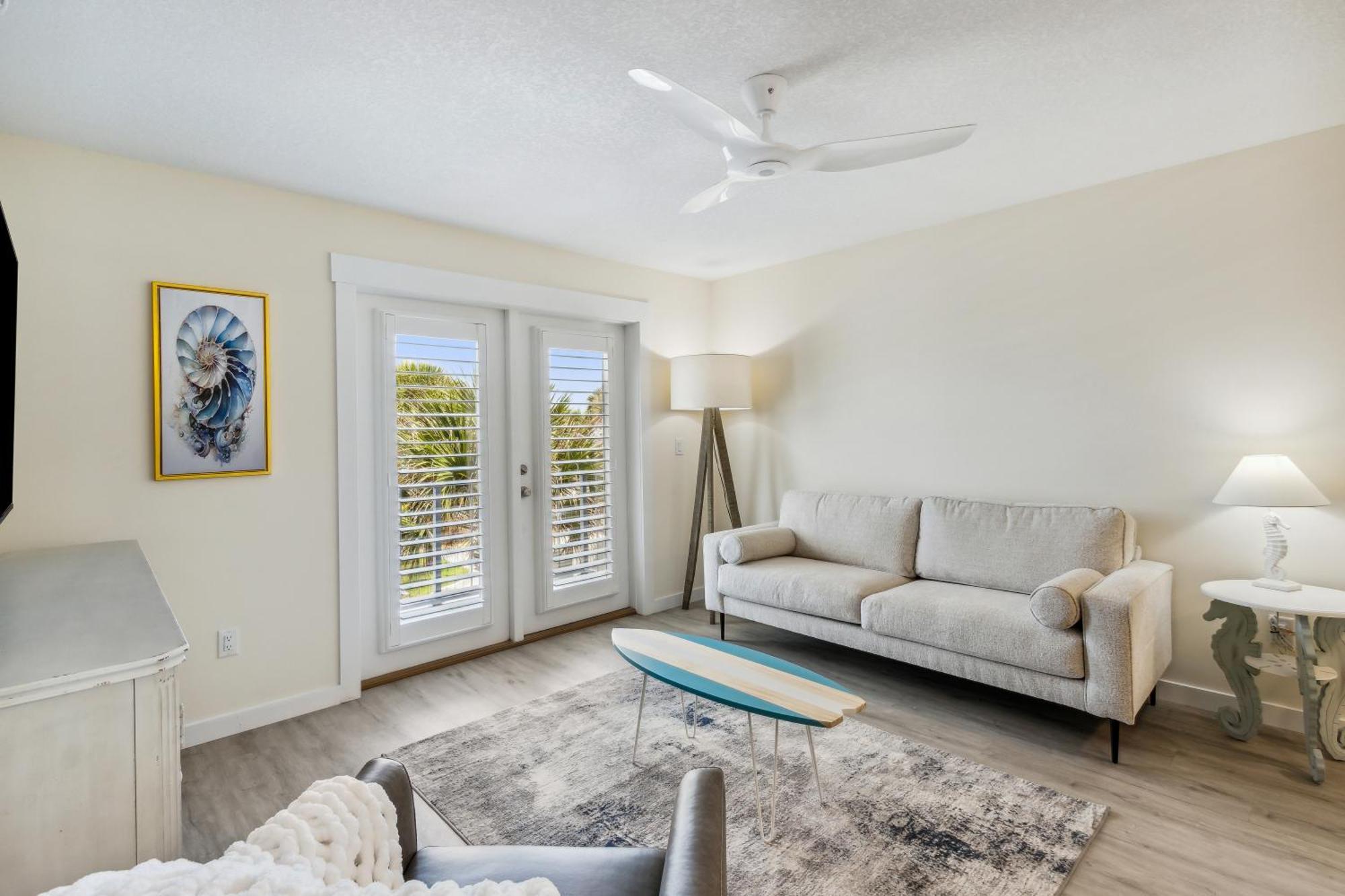 Seahorse Oceanfront Inn Neptune Beach Extérieur photo