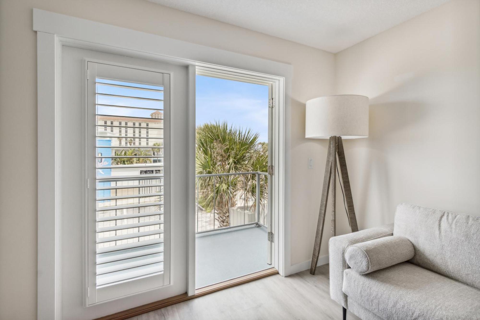 Seahorse Oceanfront Inn Neptune Beach Extérieur photo
